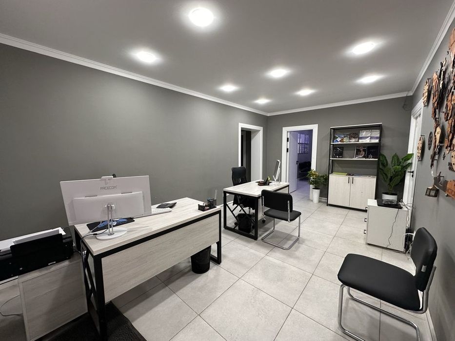 Arenda s17 18 Sebzor biznes ga taklif noturar ofis 

Площадь: 22 м²