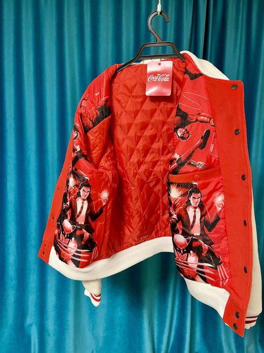 Jacheta Marvel Coca Cola Editie Limitata