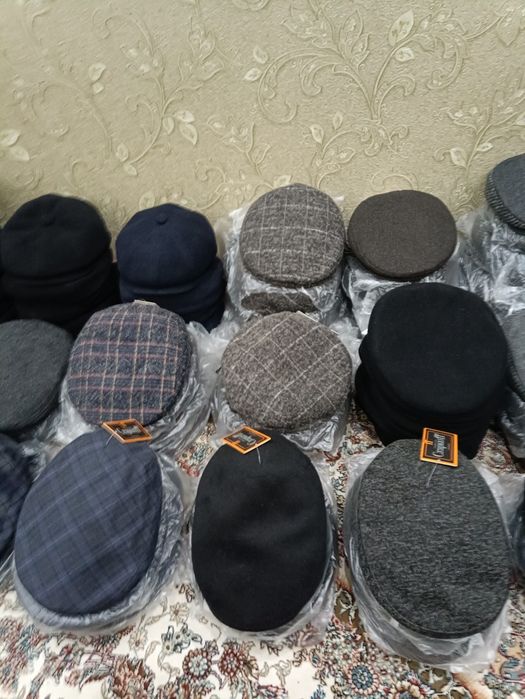 Головные уборы фуражки