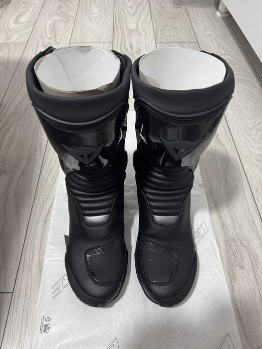 Cisme Dainese nexus 2 black 43