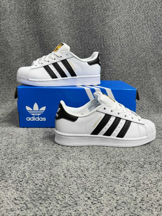 кроссовки от Adidas