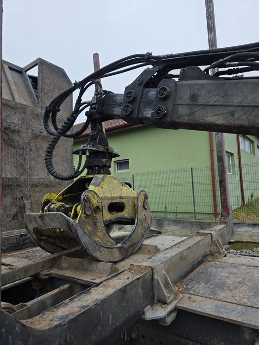 Vând macara camion forestiera Kesla 2009 ST din 2019