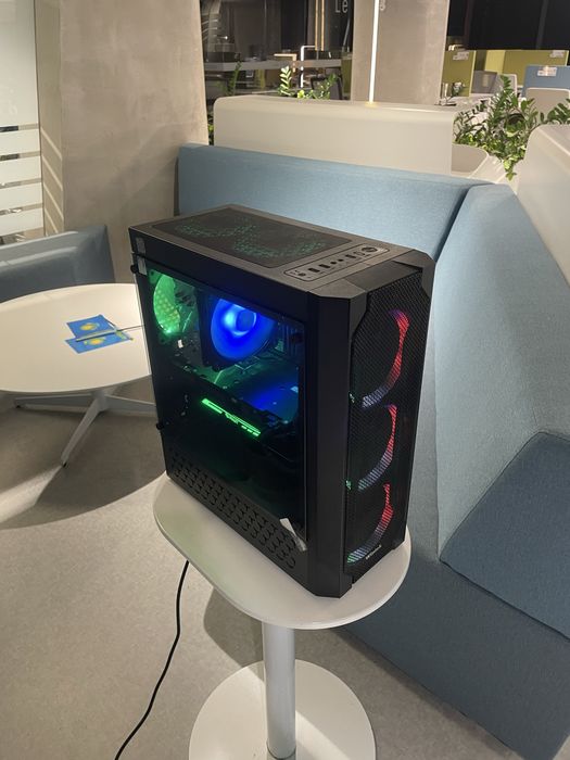 Системный блок, Ryzen 7 2700 / ОЗУ 32 /  GTX 1070 / SSD 240 / HDD 1000