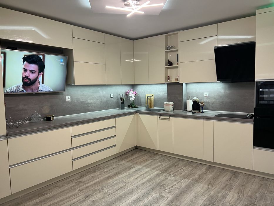 Дава се под наем Двустаен апартамент в Варна, Планова промишлена зона - 70 кв.м за 690 € - Снимка #6