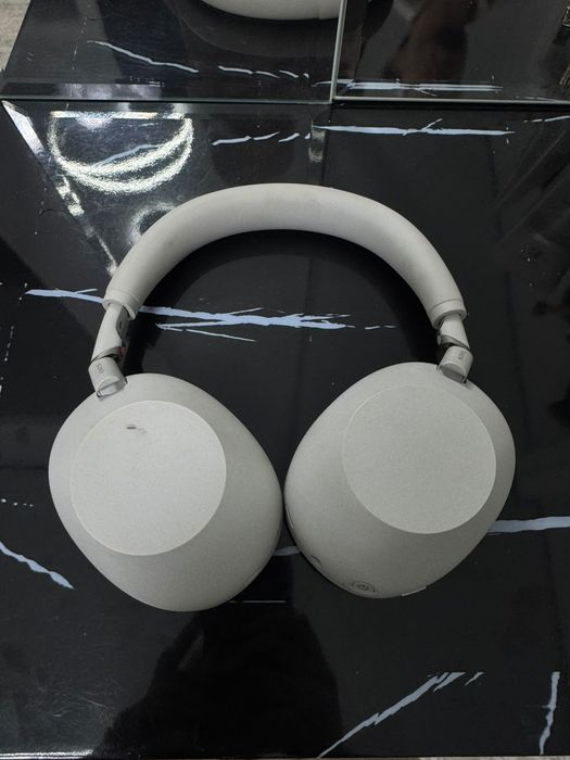 Наушники Sony WH-1000XM6