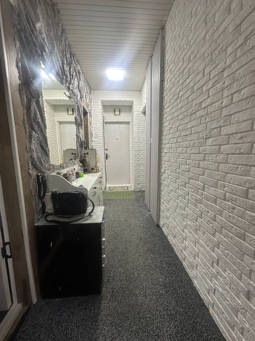 Юнусабад-8 Сезам, Биллур 1>2/8/12