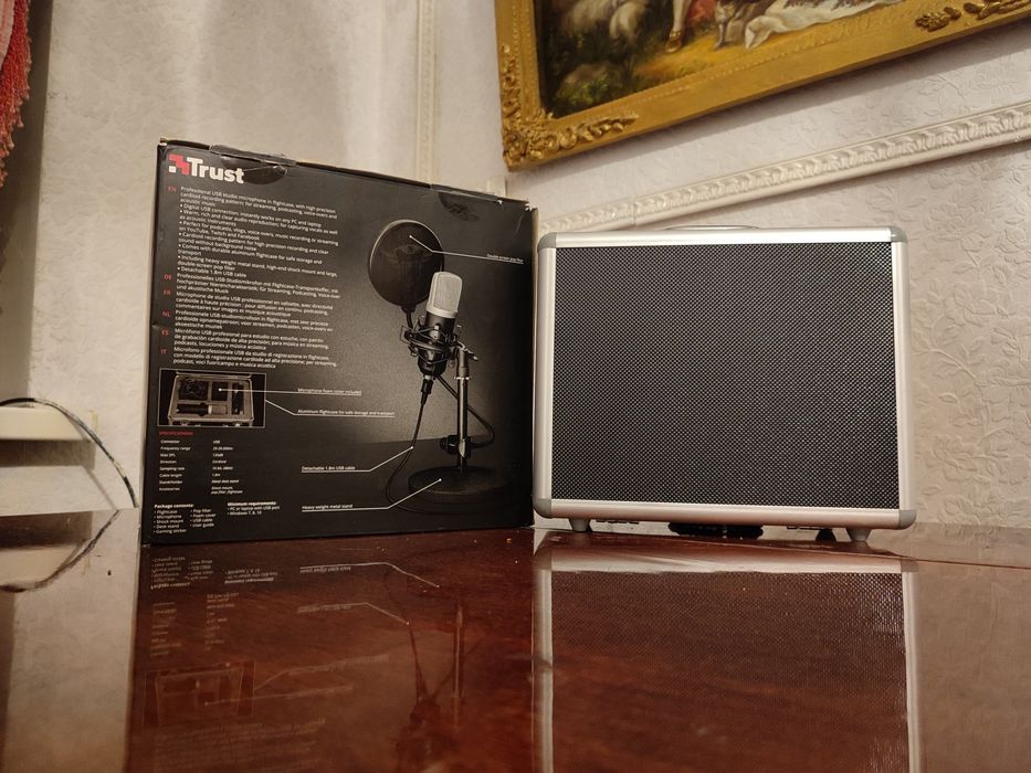 Микрофон Emita Trust GXT 252