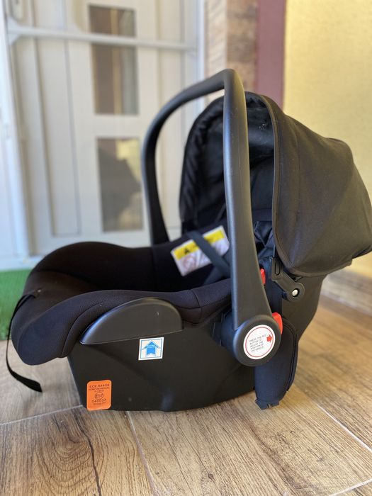 Cărucior 3în1 BabyDary Negru