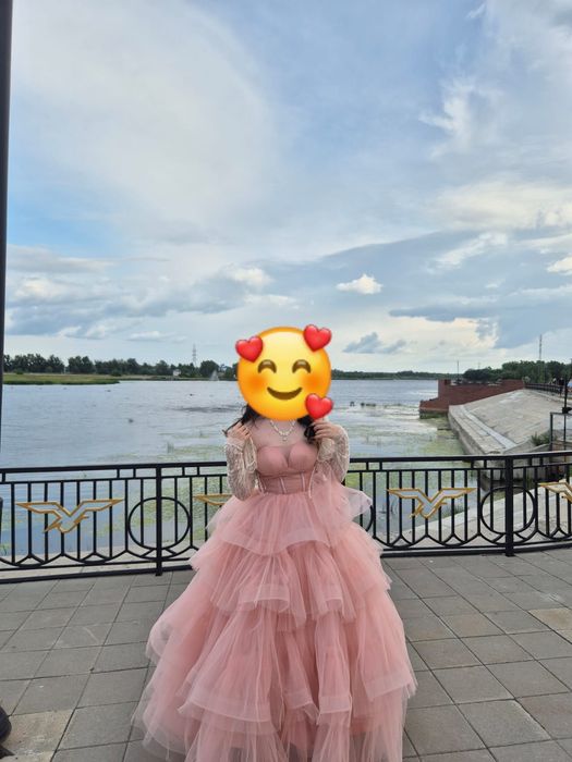 Продам платье на выпускной