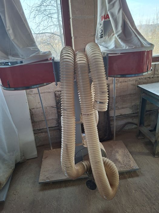 Circular profesional cu incizor si masina de aplicat cant