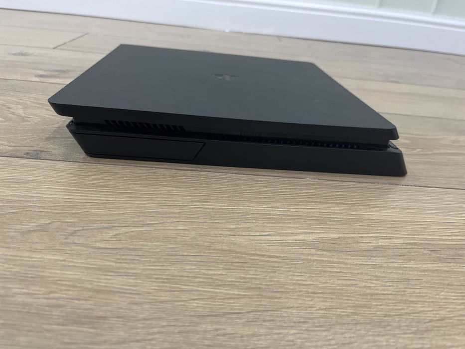 Пс4 Sony /  1ТБ  / 120к