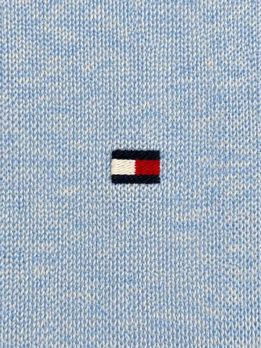 Pulover Tommy Hilfiger Mărimea M – Bumbac – Albastru Deschis – Logo Brodat – Guler Rotund
