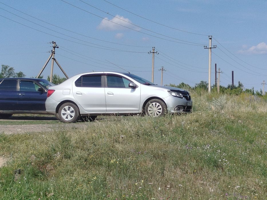 Продам Логан 2 2015г.в.