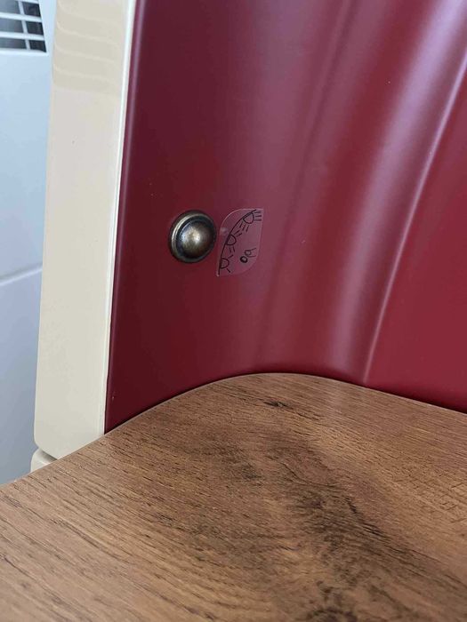 Мебели за детска спалня в пиратска тематика (легло, бюро и библиотека)