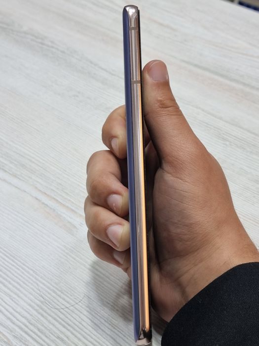 Samsung galaxy S21 plus 5G 8/256 ideal