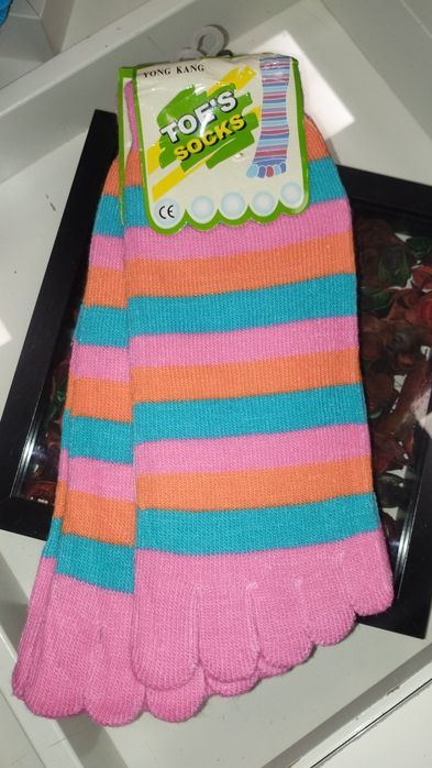 Дамски чорапи с пръсти