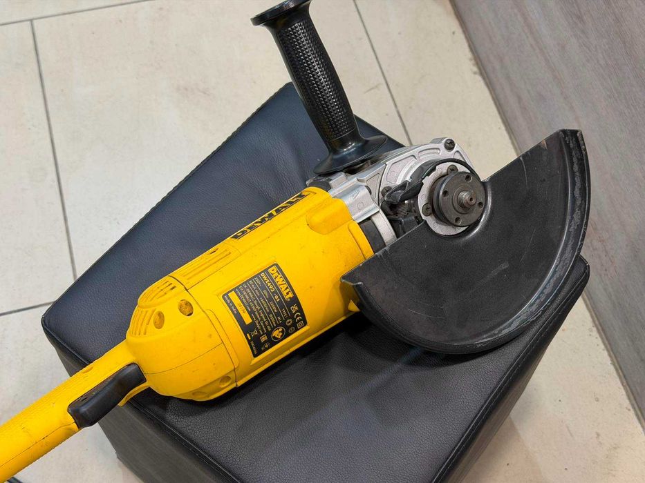 Ъглошлайф DeWALT DWE492-QS 2200W, 230 мм