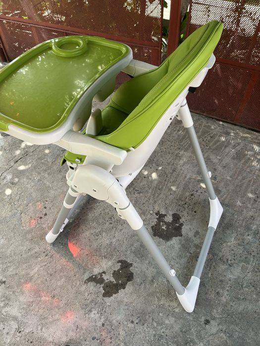 Scaun de masa pentru copii