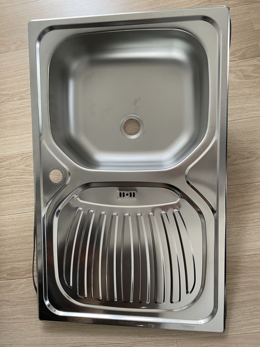 Chiuveta bucatarie cuva dreapta si baterie + accesorii Vitra