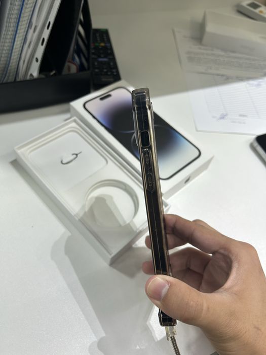 Продается IPhone 14 pro max