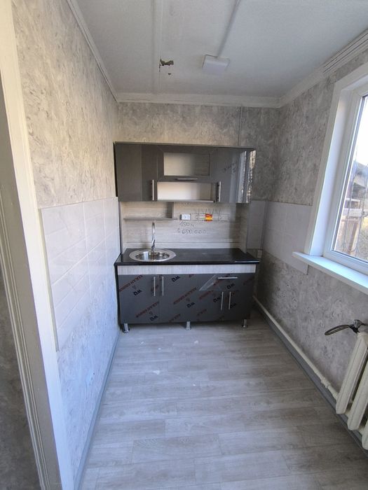 1 КОМНАТНАЯ квартира Спутник 8. Дом 30.  Ремонт огород