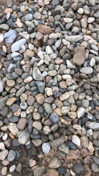 Vand/transport piatra sparta criblura nisip balast sort refuz de ciur