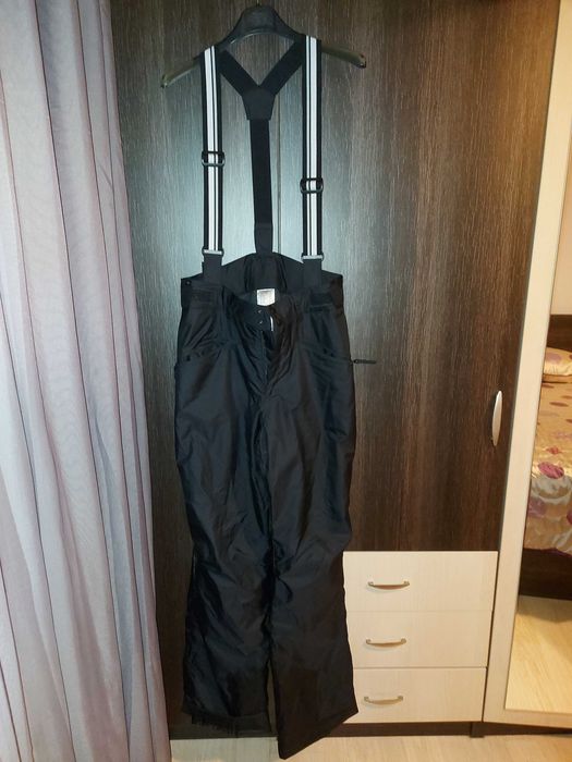 Изгодно дамски ски якета и мъжки ски панталон