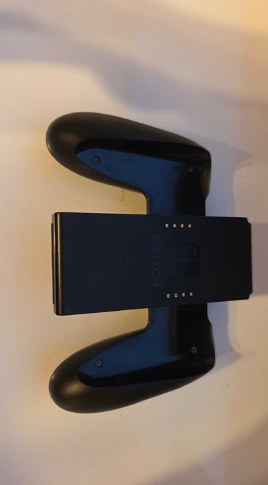 Pachet Nintendo Switch + Ring Fit + Joc 1-2-Switch + 1 Controller Perfect functional