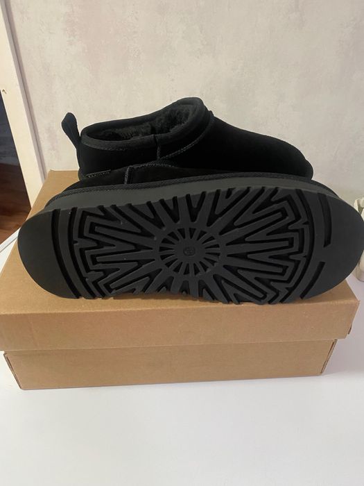 Угги женские черные