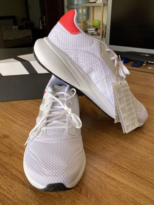 Мъжки оригинални маратонки Adidas Response Runner U