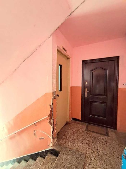 Дава се под наем Тристаен апартамент в София, Хладилника - 75 кв.м за 85000 € - Снимка #7