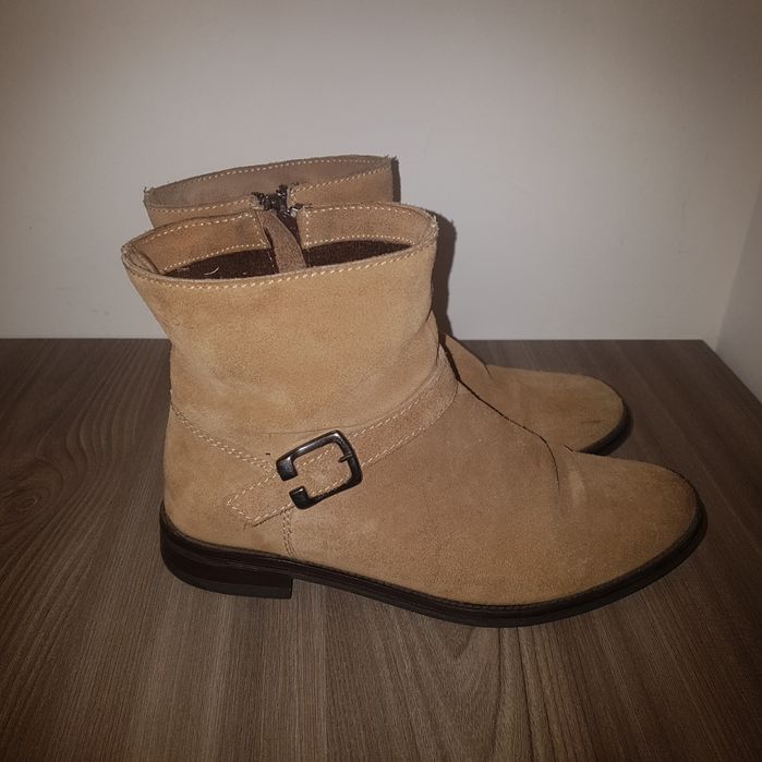 Ghete damă , piele întoarsă , măr 36