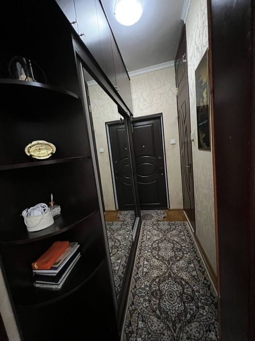 Квартира сотилади Мирза Улуғбек туман Феруза 2да икки хона