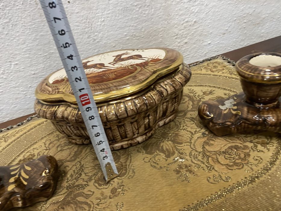 Белгийски порцеланов сет два свещника и кутия