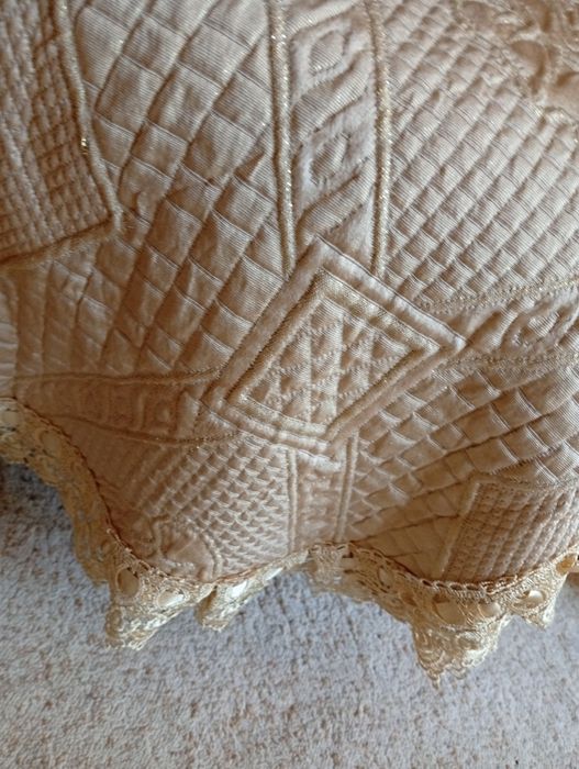 Покрывало с наволочками