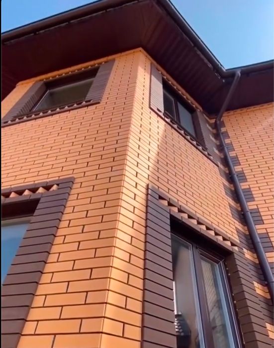 Каменщики-облицовщики