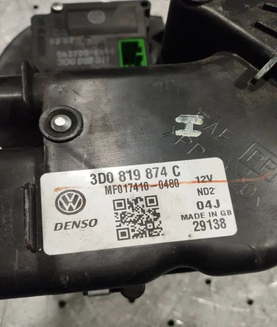 Carcasa de aerisire de podea din spate sofer Volkswagen VW Phaeton