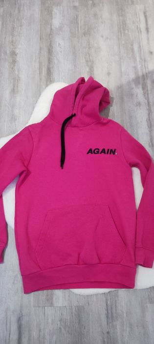 Блузки и жилетки в различни цветове