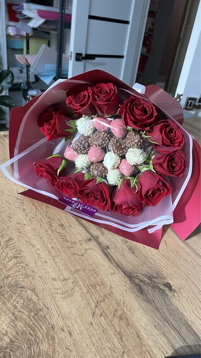 Клубника в шоколаде прайс құлпынай