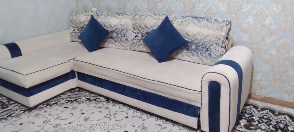 Диван в хорошем состоянии