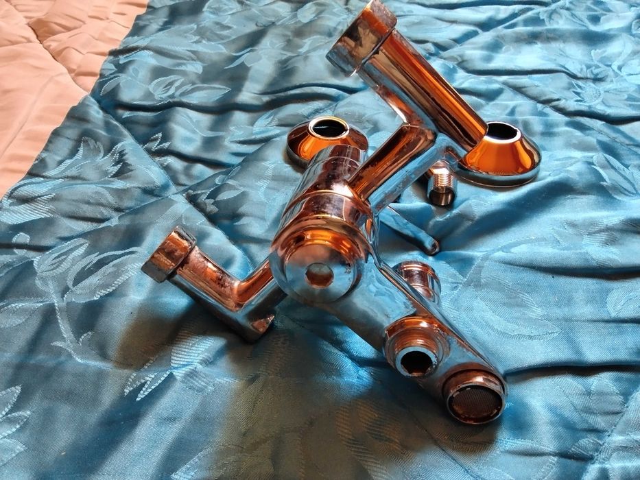 италианска оригинална батерия за баня MAMOLI -перфектна