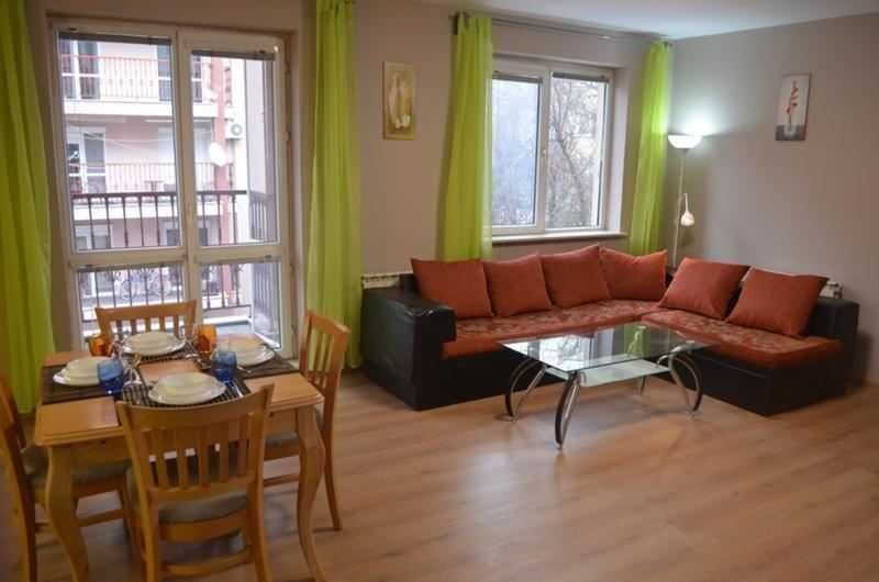 Двустаен апартамент в кв. Малинова долина