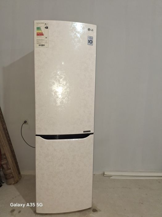 Холодильник продам