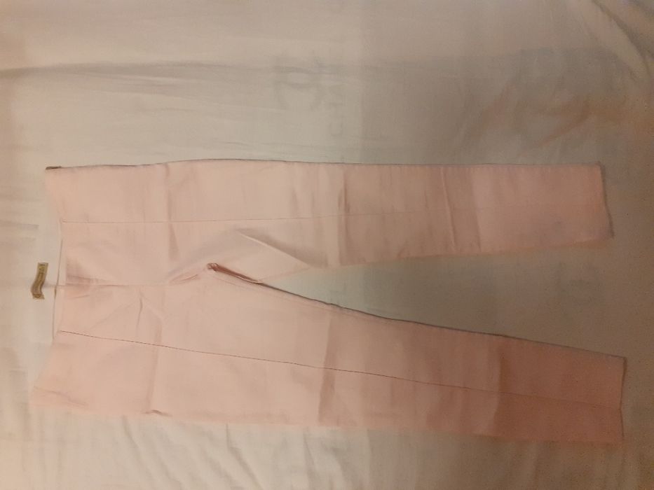 Брюки цвет светлое розовый