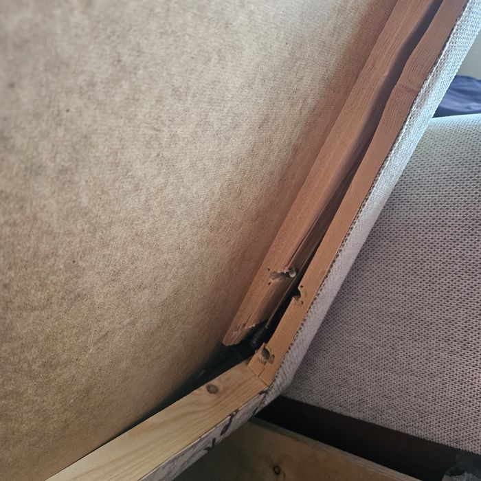 Отдам диван бесплатно, самовывоз