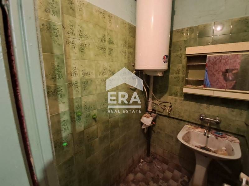 Продава се Двустаен апартамент в Варна, Възраждане 3 - 58 кв.м за 1466 €/кв.м - Снимка #9