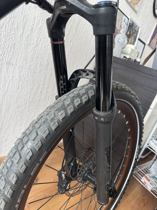 Вилка RockShox Yari RC - 160 мм ход