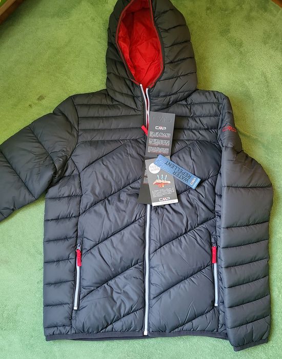 ДАМСКО спортно яке СМР