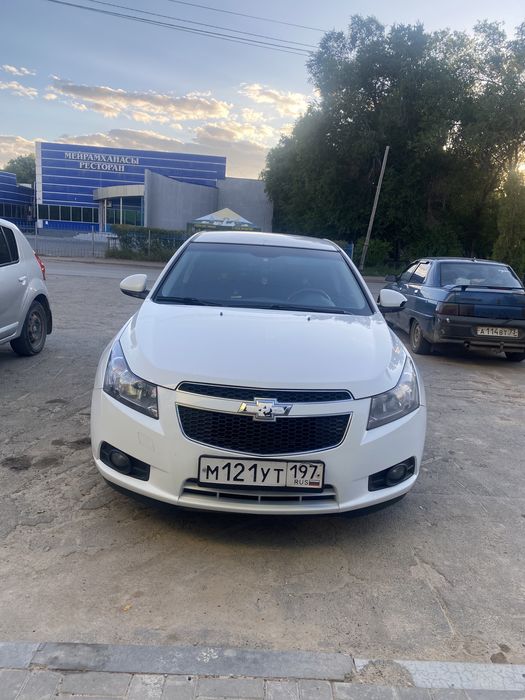 Продам шевроле круз