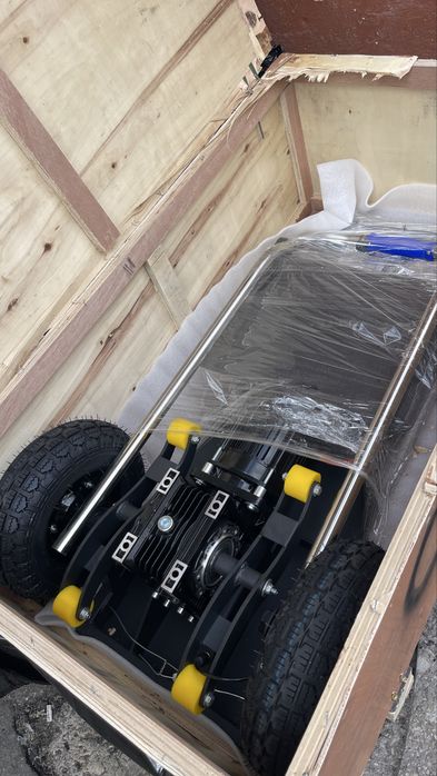 Cărucior electric urcat scări 300 KG – profesional, motor puternic, nou